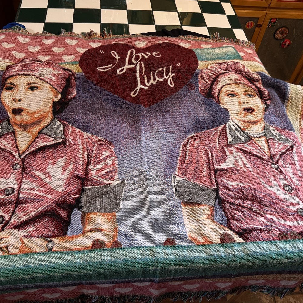 I Love Lucy Tapestry throw/blanket